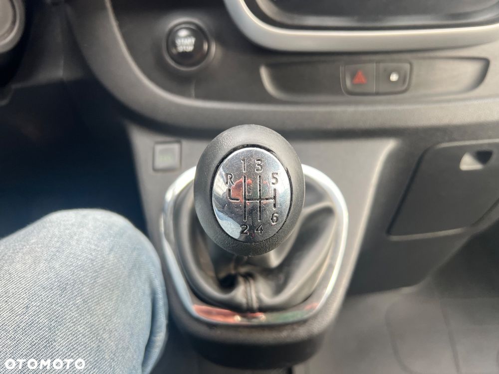 Renault Trafic - 29
