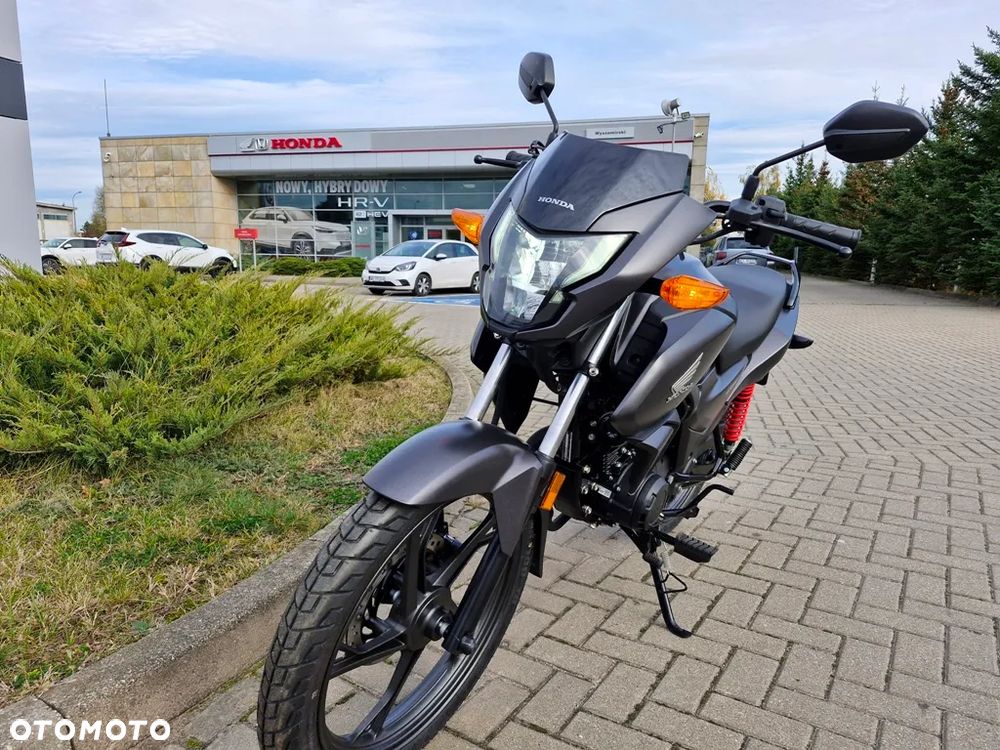 Honda CBF - 8