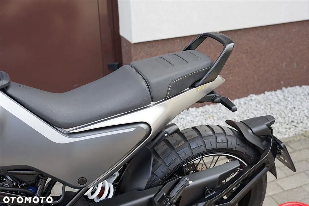 Husqvarna Svartpilen - 22