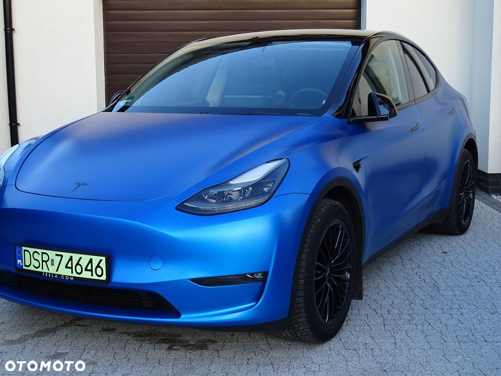Tesla Model Y Long Range Dual Motor AWD - 4