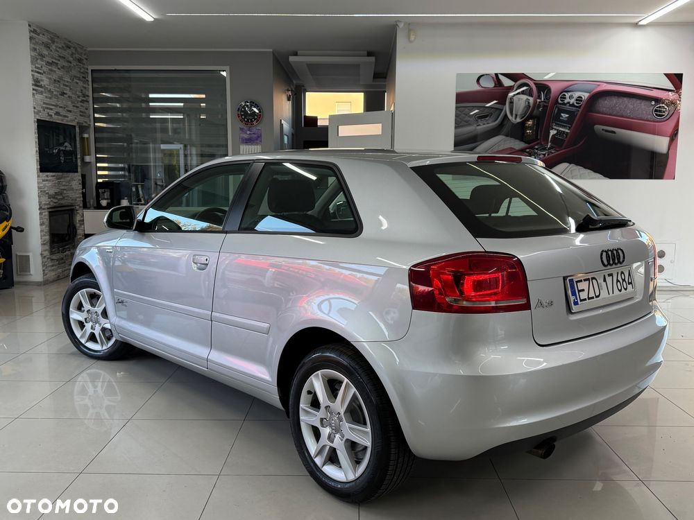 Audi A3 3-drzwiowe 1.6 Limited Edition - 3