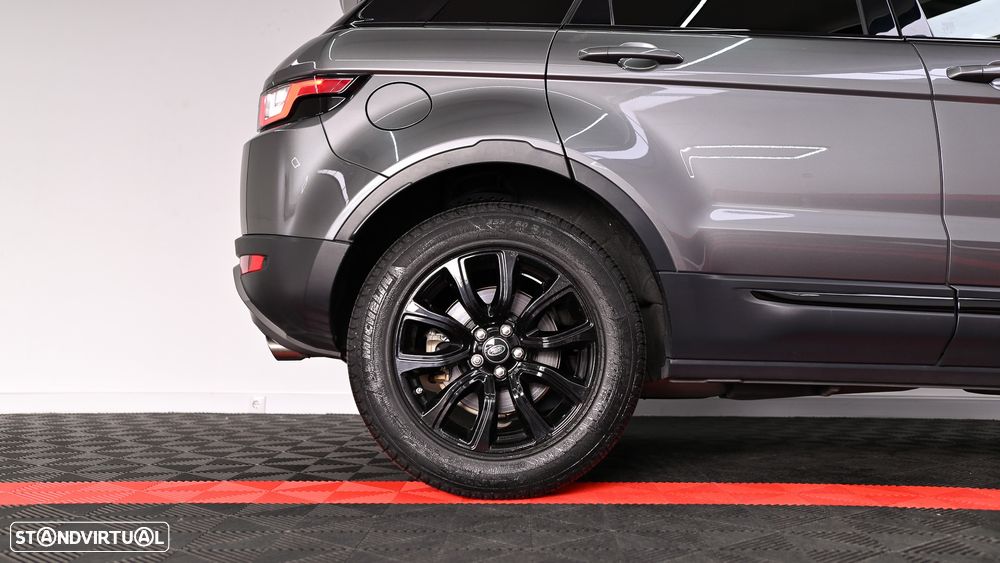 Land Rover Range Rover Evoque 2.0 D150 R-Dynamic S - 21