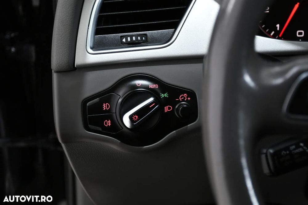 Audi A4 1.8 TFSI Attraction - 22
