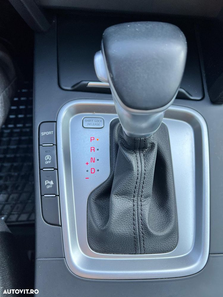 Kia XCeed 1.5 T-GDI 7DCT City+ - 17