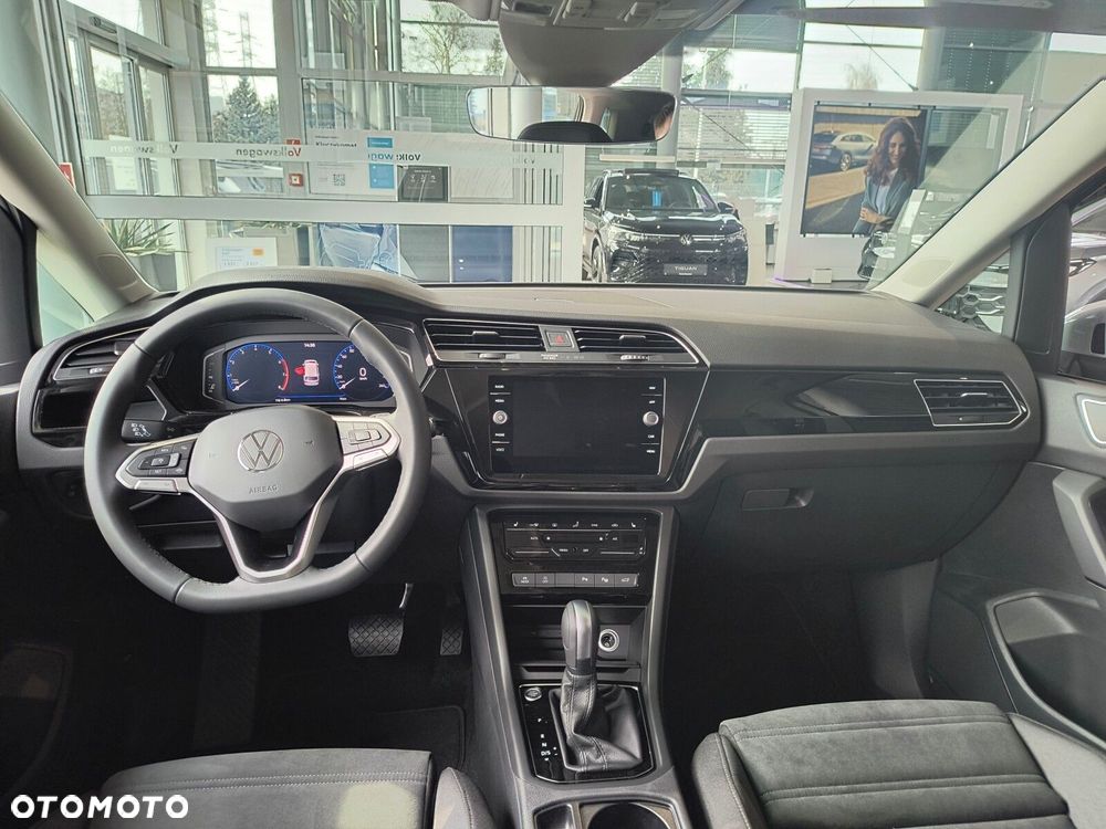Volkswagen Touran - 7