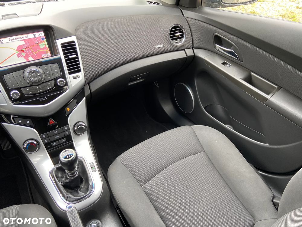 Chevrolet Cruze - 18