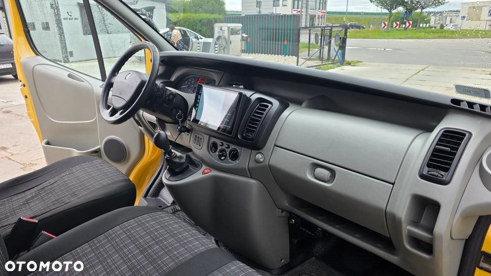 Renault Trafic - 8