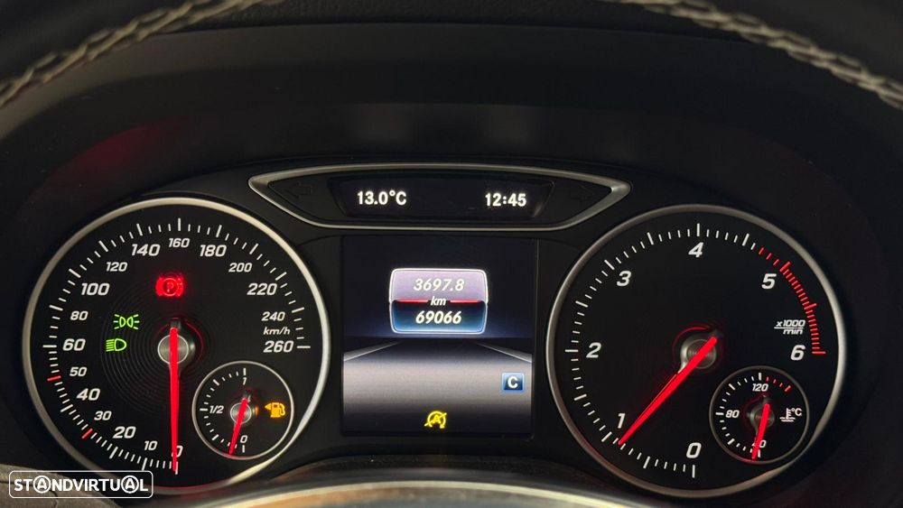 Mercedes-Benz B 180 d Urban - 21