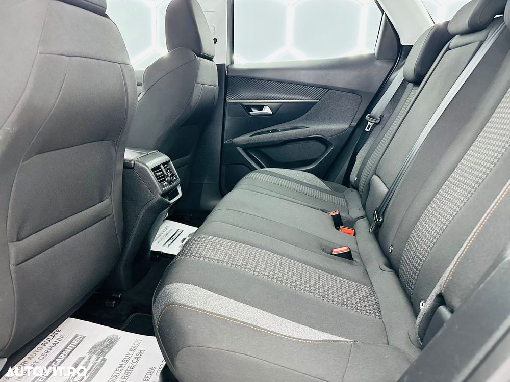 Peugeot 3008 PureTech 130 Stop & Start GPF Active - 15