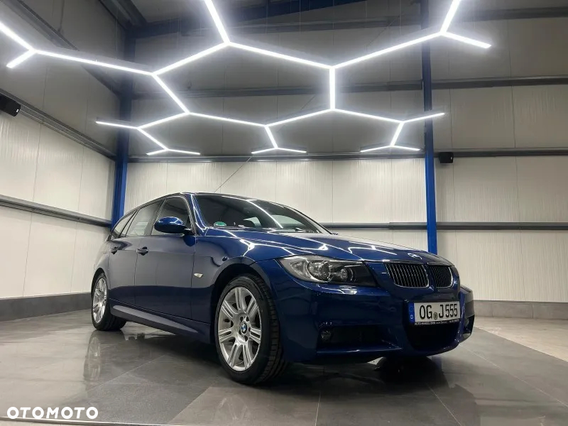 BMW Seria 3 325xi Touring - 7