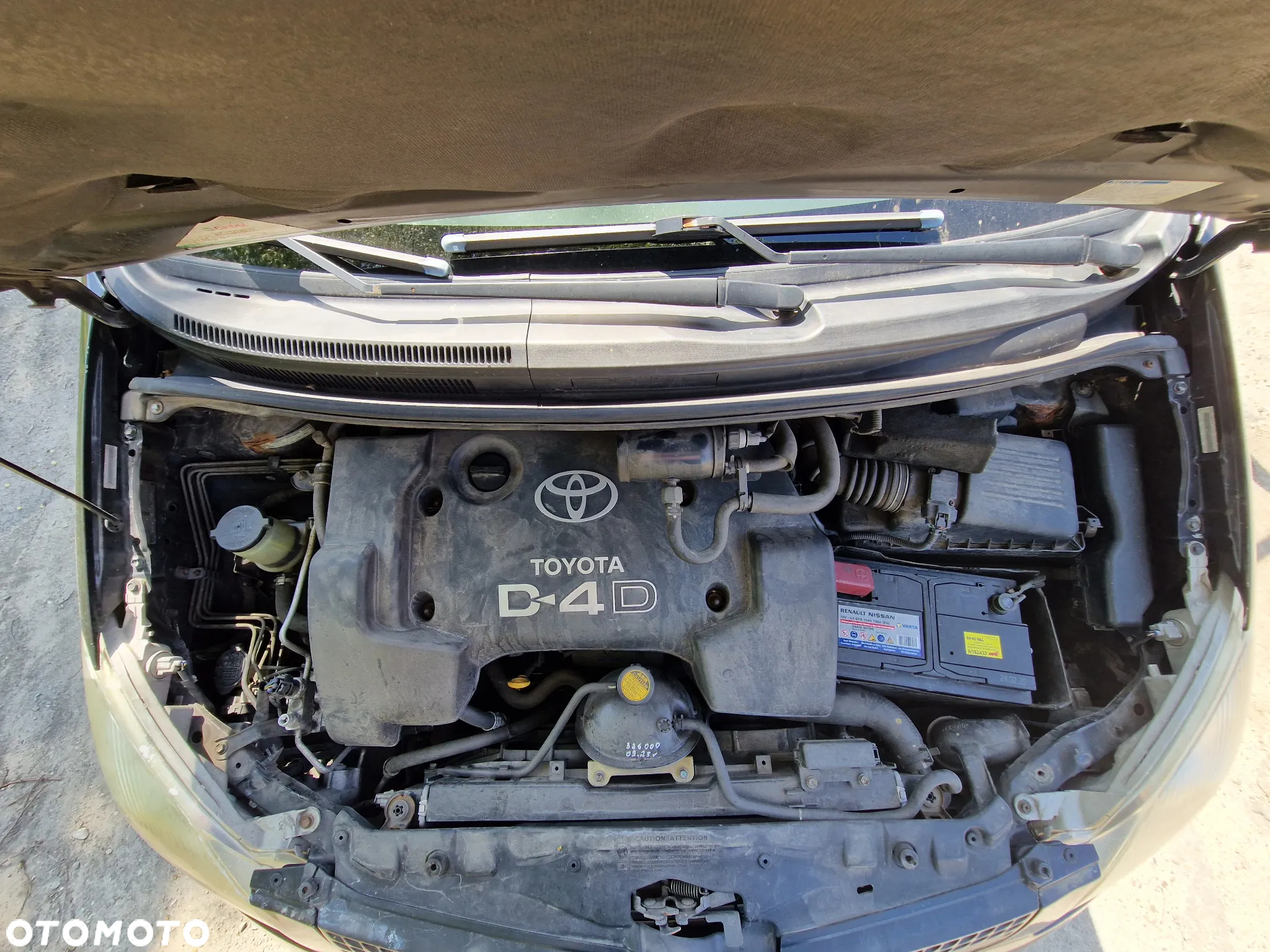 Toyota Corolla Verso 2.0 D-4D - 17