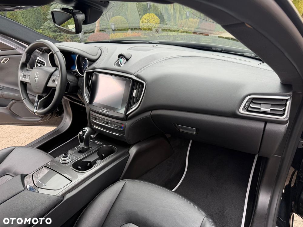 Maserati Ghibli Automatik - 33