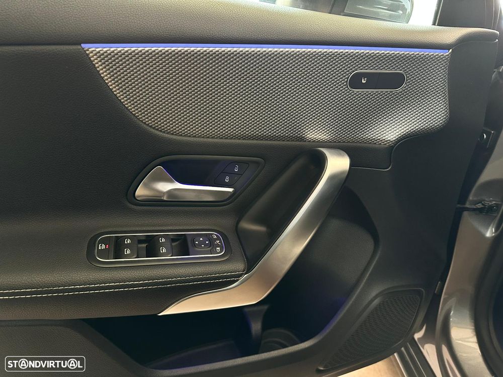 Mercedes-Benz A 180 d 8G-DCT Special Edition - 15