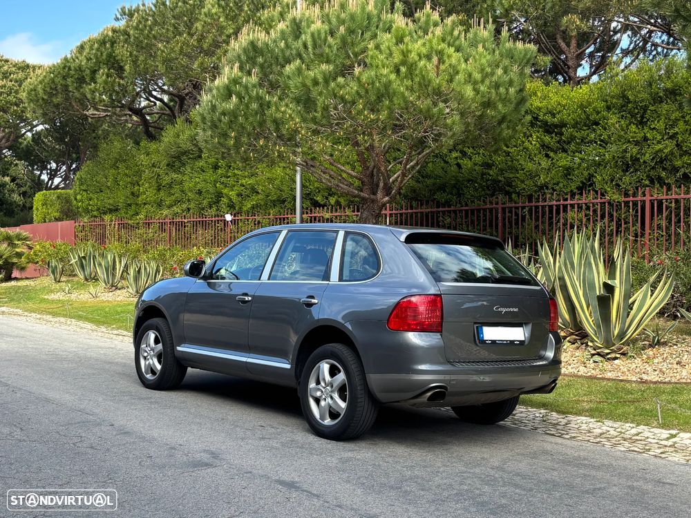 Porsche Cayenne Tiptronic - 2