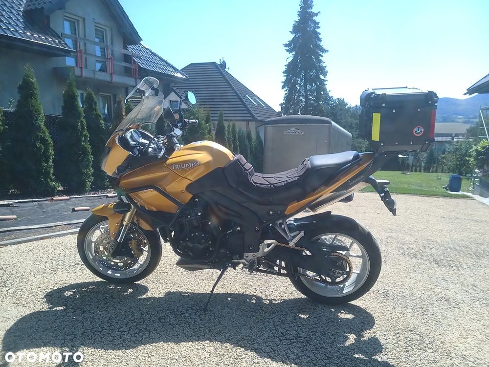 Triumph Tiger - 18