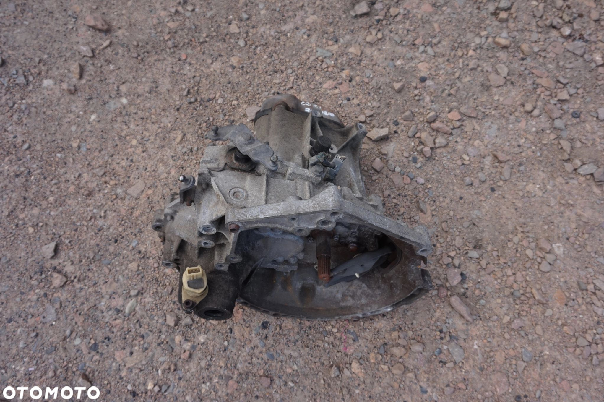 SKRZYNIA 20DP27 1.6 HDI PEUGEOT 207 307 308 CITROEN C4 - 2