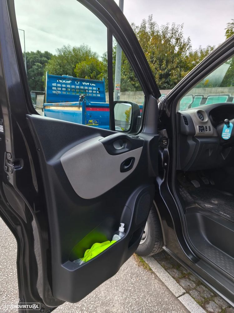 Renault Trafic 2017 photo 4