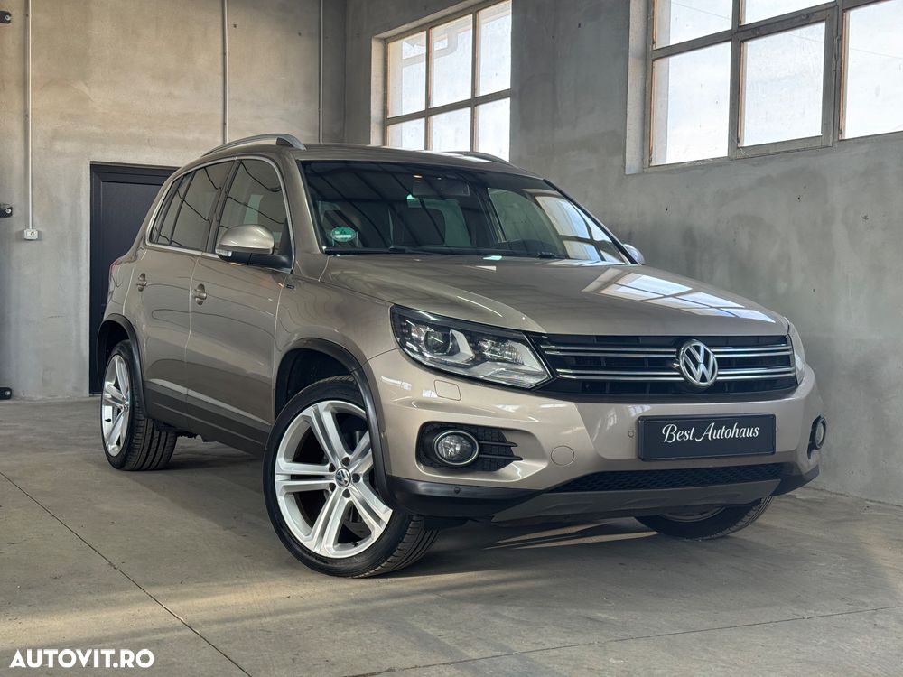 Volkswagen Tiguan 2.0 TDI DPF 4Motion BlueMotion Technology DSG Lounge Track & Style - 1