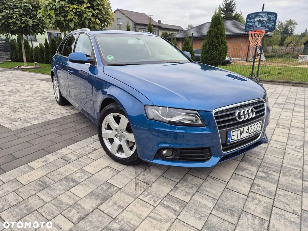 Audi A4 Avant - 16