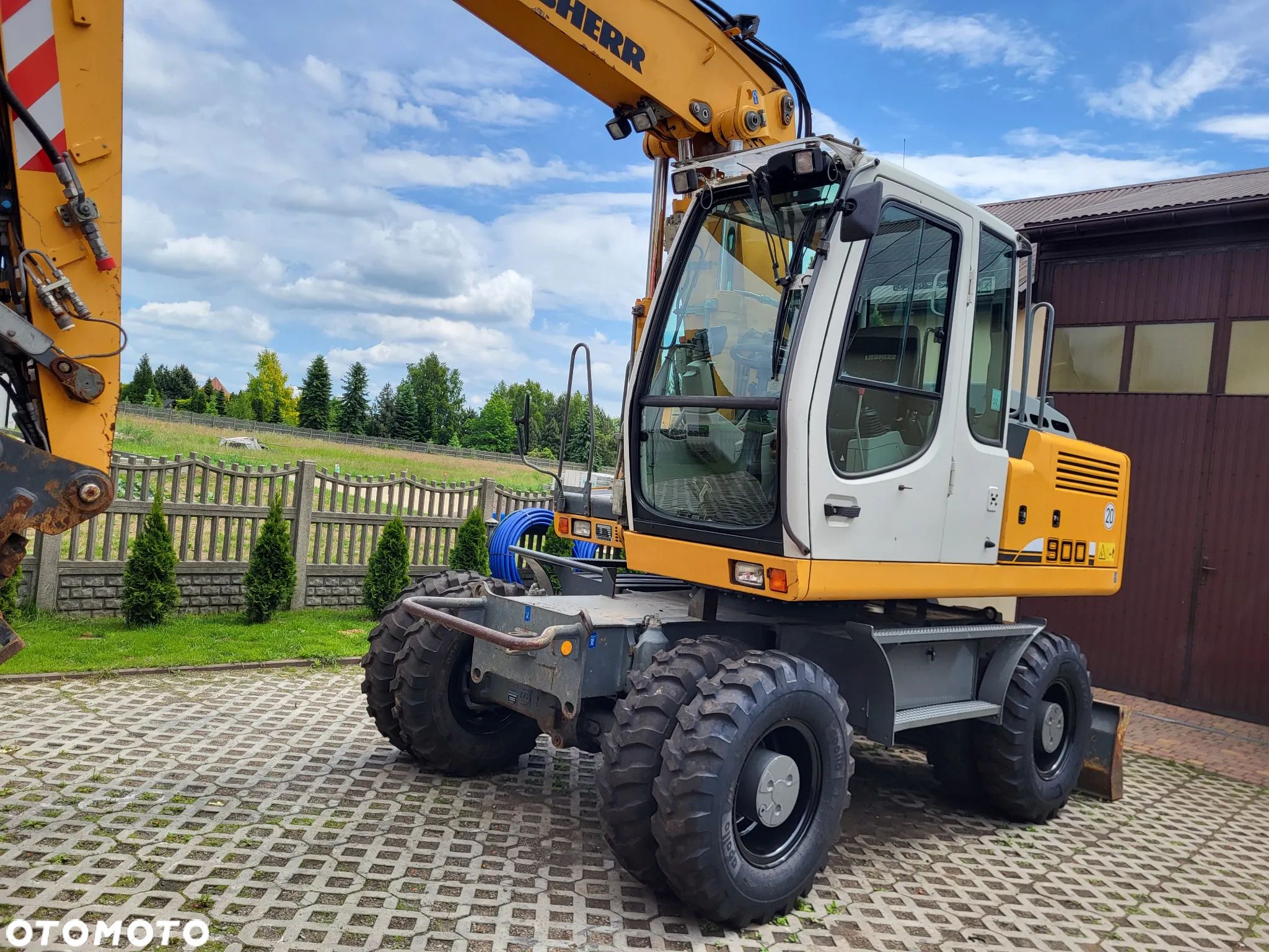 Liebherr A900C - 1