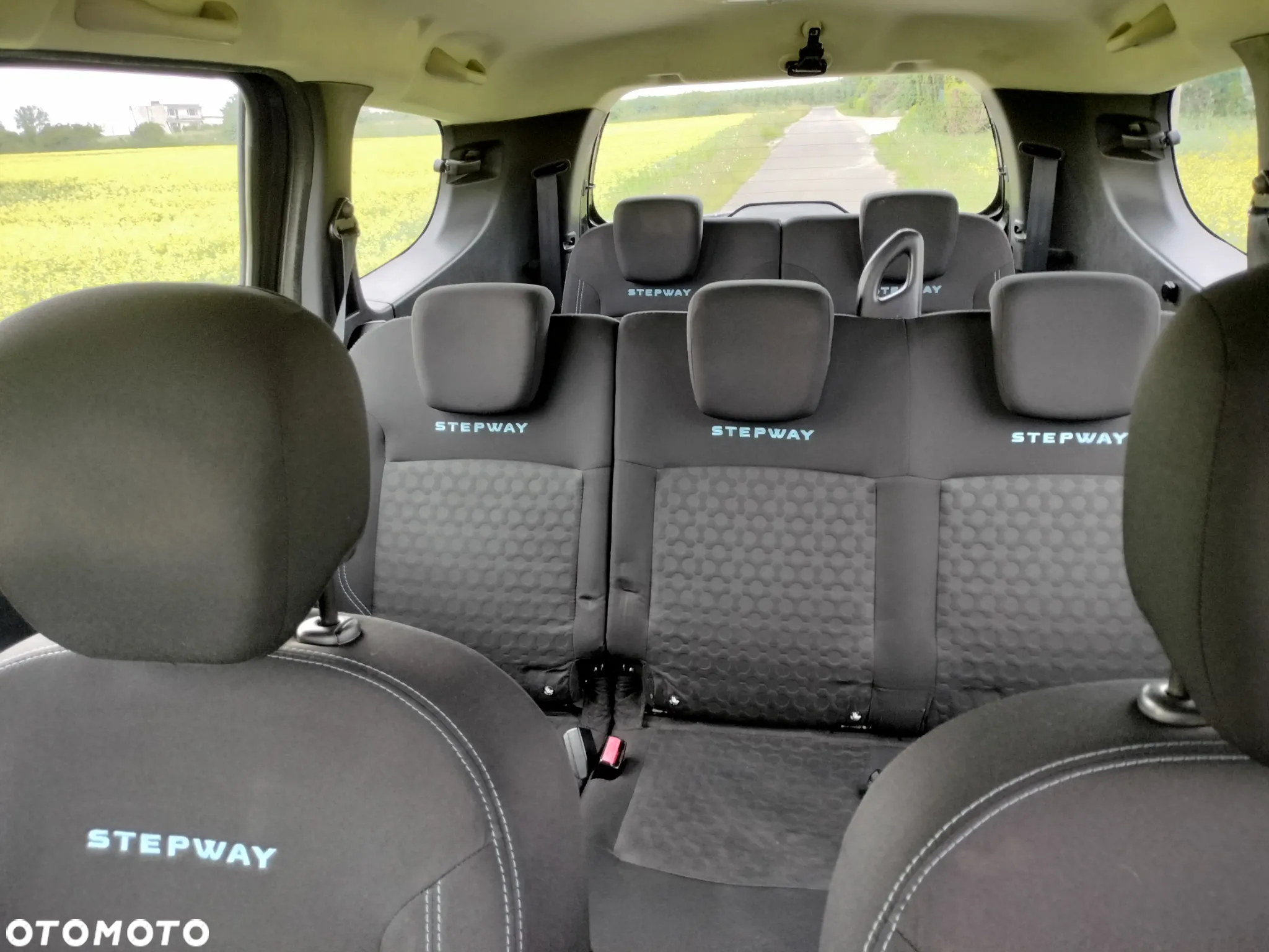 Dacia Lodgy dCi 110 Stepway - 7
