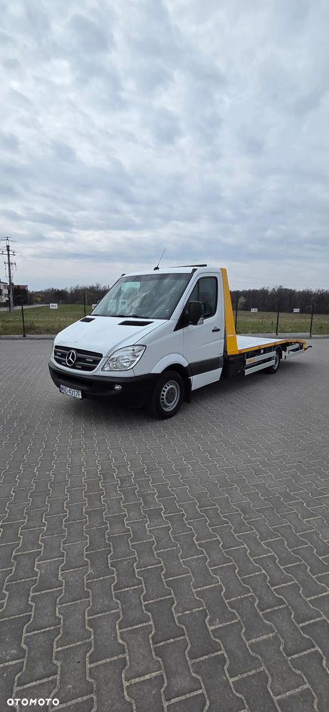 Mercedes-Benz Sprinter - 7