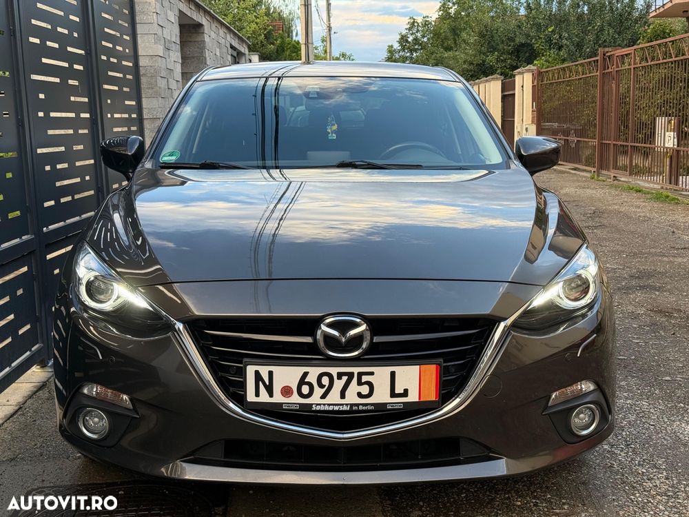 Mazda 3 SKYACTIV-G 120 NAKAMA - 38