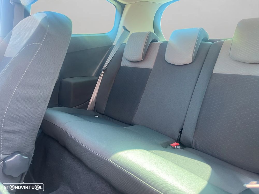 Renault Clio 1.2 16V GT - 12