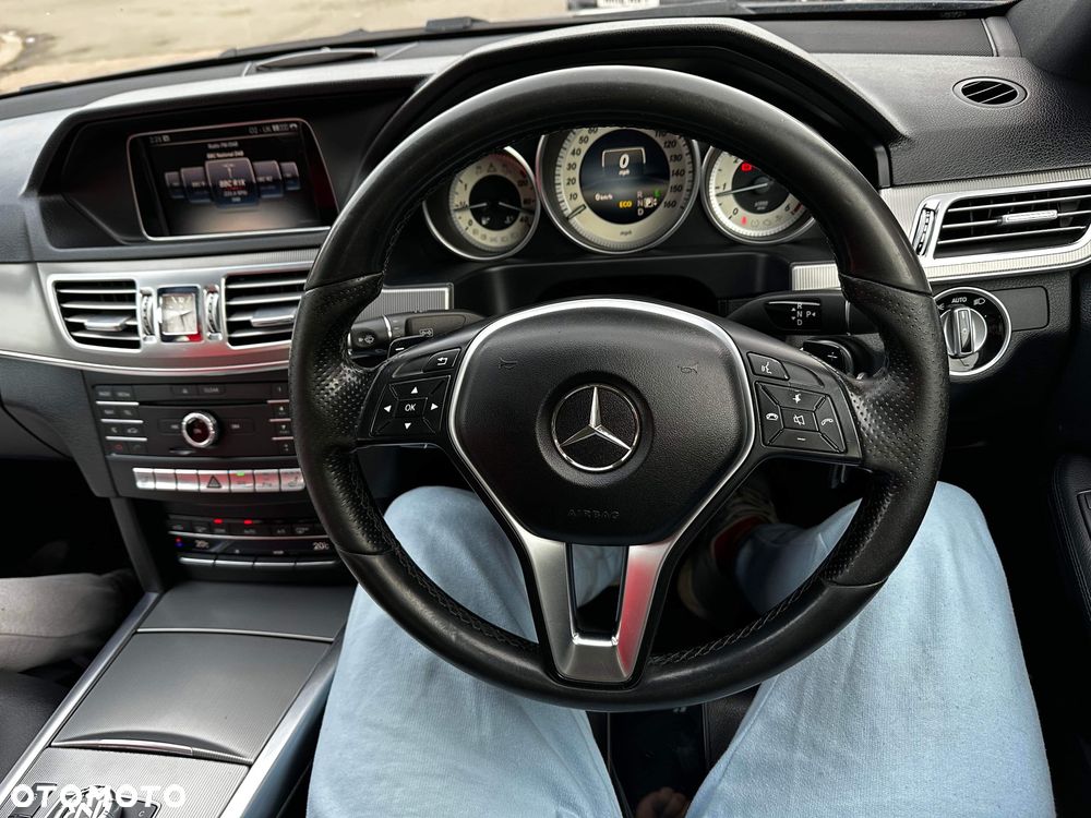 Mercedes-Benz Klasa E 220 BlueTEC 7G-TRONIC Elegance - 13