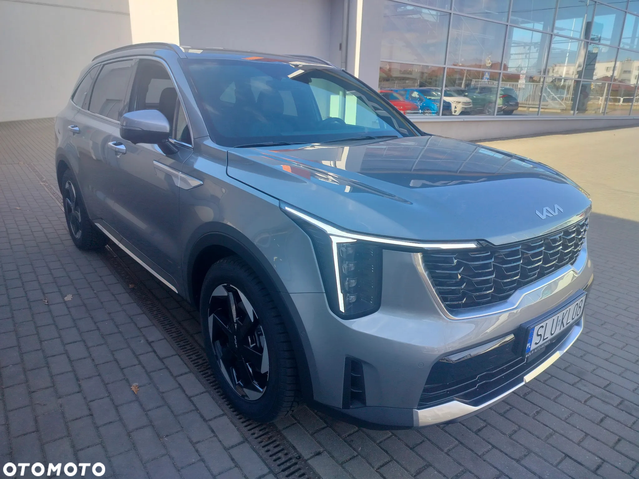 Kia Sorento - 2