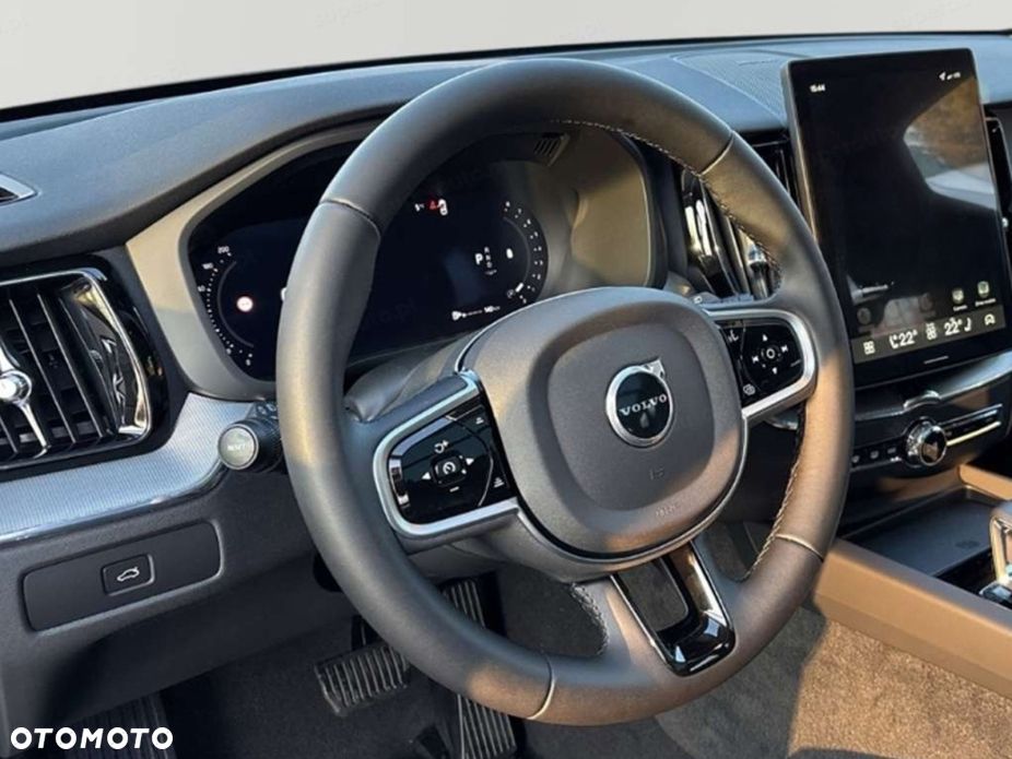Volvo XC 60 - 6