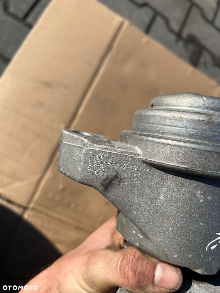 Ford Mondeo Mk5 łapa poduszka silnika 1.5 ecoboost  BG91-6F012-EA - 4