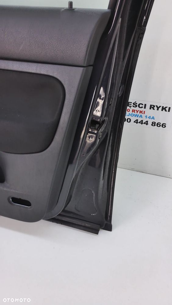 VW Bora Golf IV Drzwi Prawy Przód LC9Z - 9