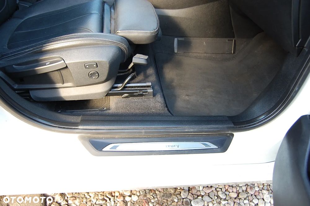 BMW Seria 2 218d GT Luxury Line - 23