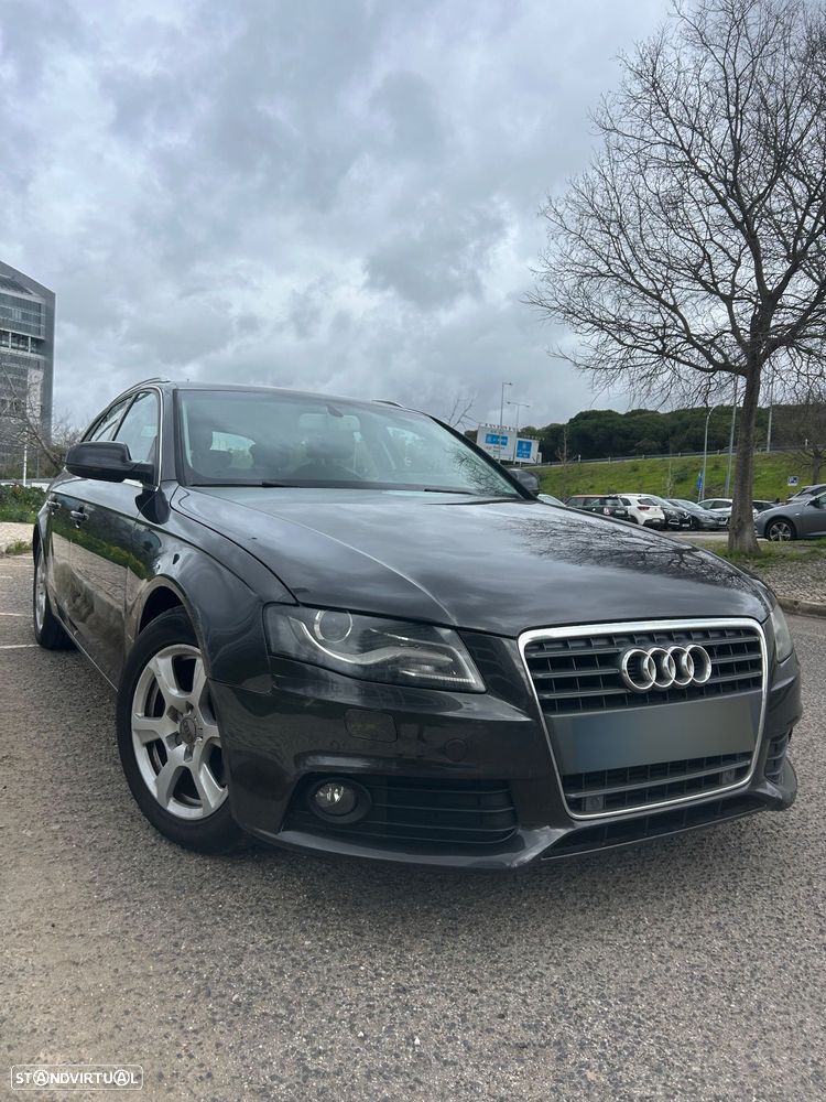 Audi A4 Avant 2.0 TDI Business Line - 2