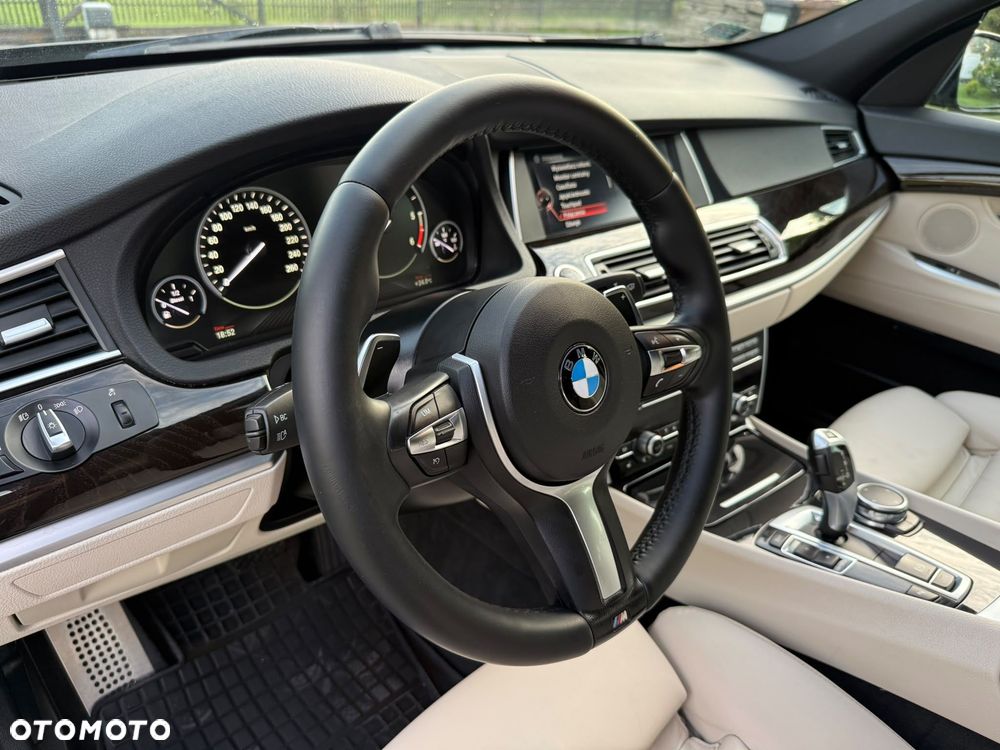 BMW Seria 5 520d xDrive Luxury Line - 15