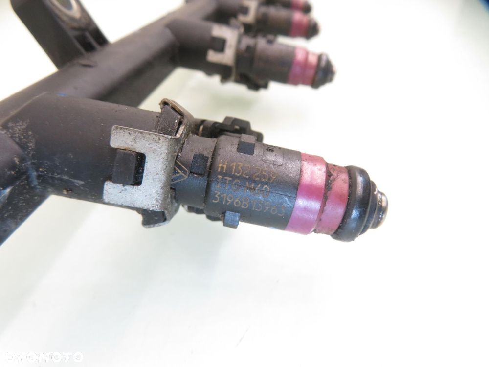 LISTWA WTRYSKOWA RENAULT SCENIC II 1.6 8200135504 - 5