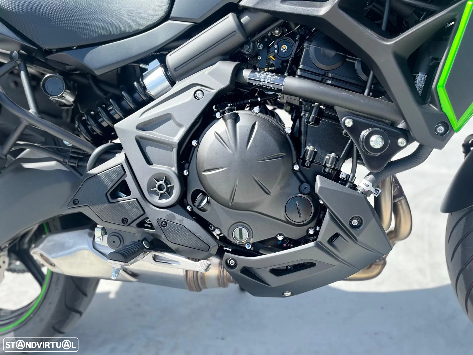 Kawasaki Versys 650 SE (Campanha em vigor: Oferta do kit das malas) - 10