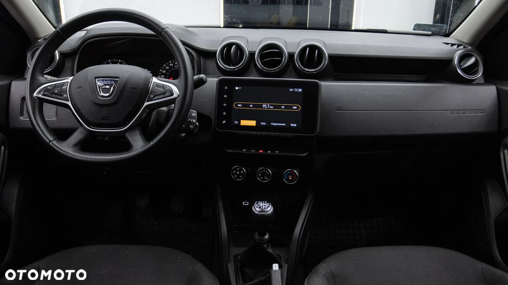 Dacia Duster 1.0 TCe SL Celebration - 12