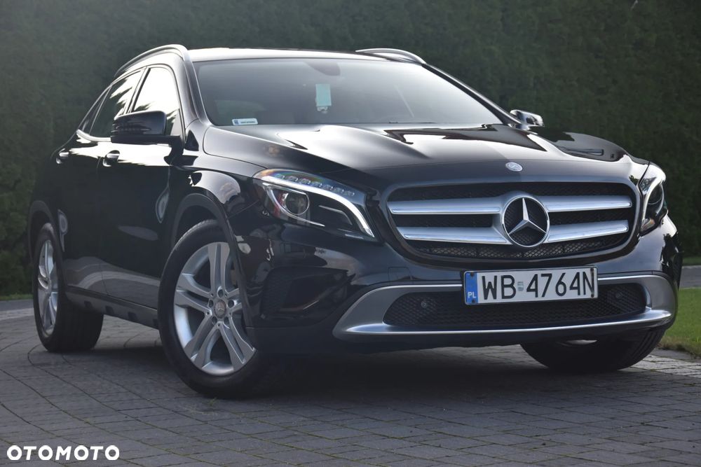 Mercedes-Benz GLA 200 7G-DCT Urban - 3