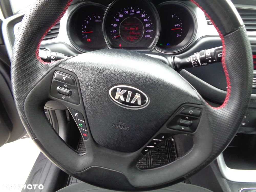 Kia Ceed 1.6 CRDi XL - 11