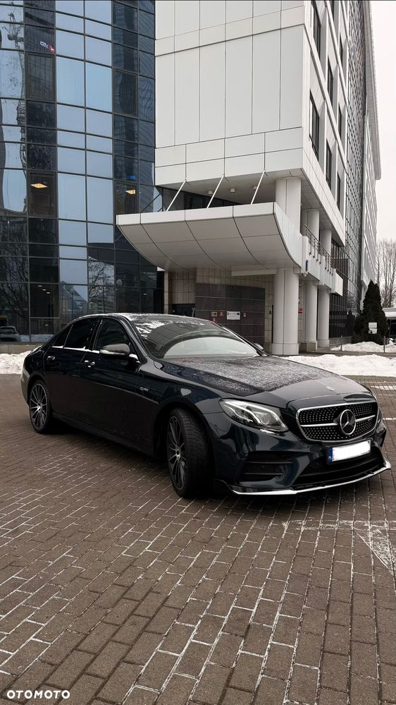 Mercedes-Benz Klasa E - 1