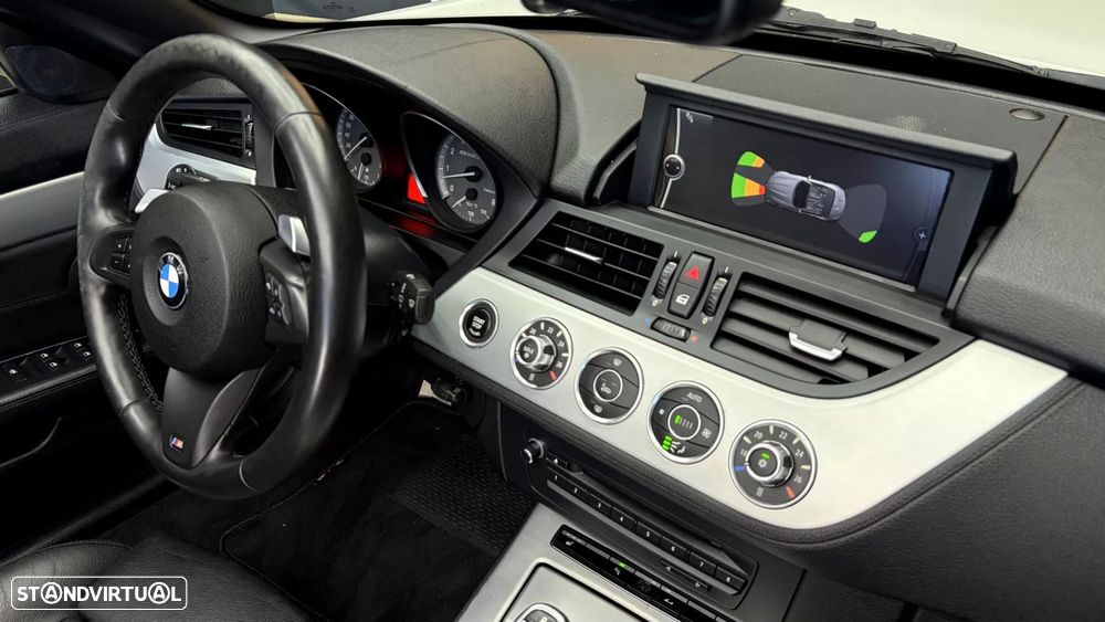 BMW Z4 35 is Auto - 31