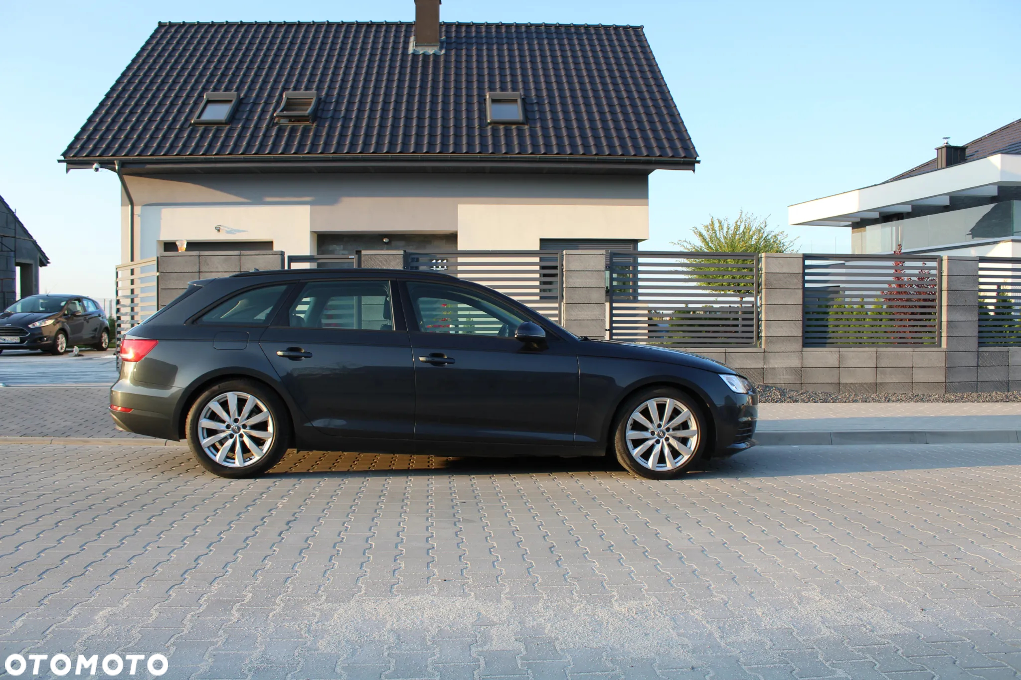 Audi A4 Avant 2.0 TDI - 11