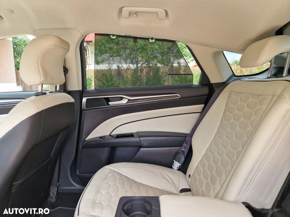 Ford Mondeo 2.0 TDCi Aut. Vignale - 2