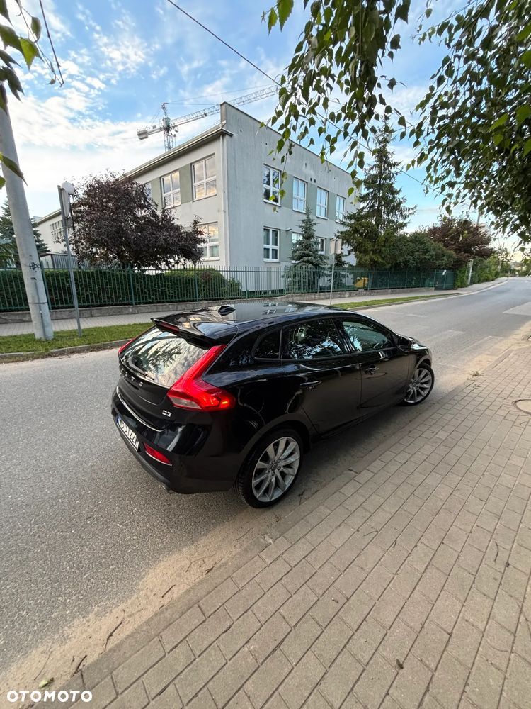Volvo V40 D3 Geartronic Summum - 8