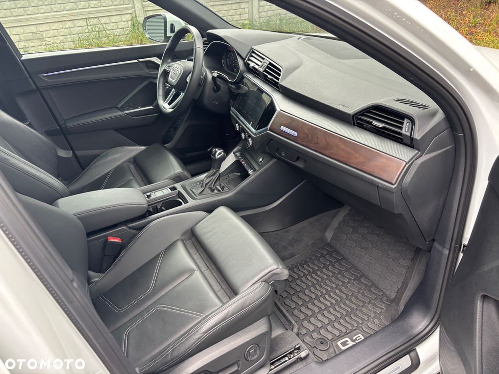 Audi Q3 45 TFSI Quattro S-Line S tronic - 14