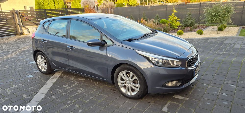Kia Ceed - 3