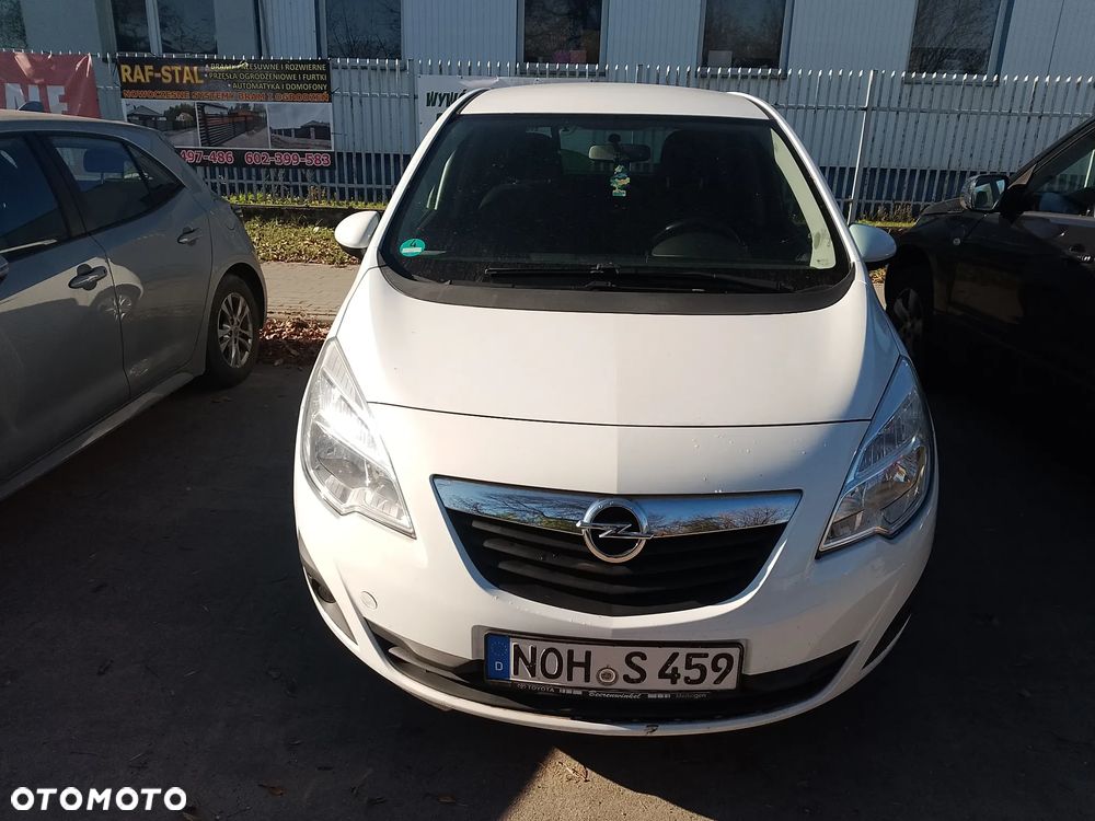 Opel Meriva 2011 photo 2