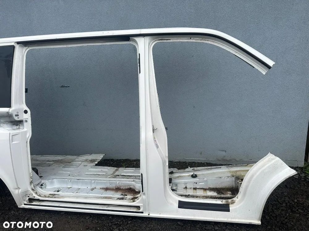 próg prawy słupek środkowy nadkole vw multivan caravelle transporter t6 2018r - 1